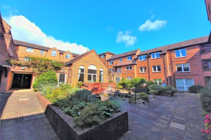2 Bedroom Retirement Property For Sale In Winchester City Centre, SO23