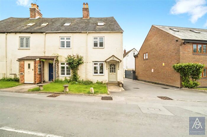 3 Bedroom End Of Terrace House For Sale In The Barracks, Main Street, Gawcott, MK18