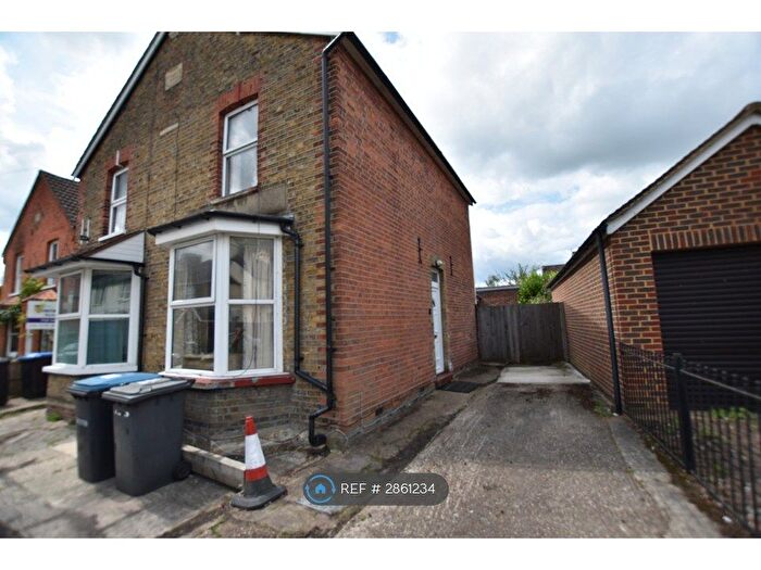 3 Bedroom Semi Detached House To Rent In Blays Lane, Egham, TW20