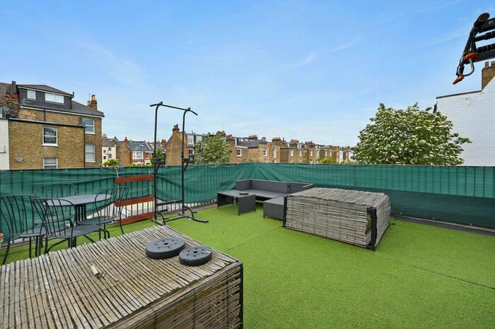 3 Bedroom Maisonette To Rent In Sterndale Road, London, W14