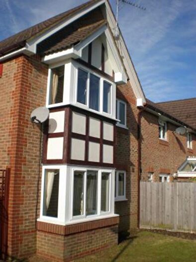 1 Bedroom Terraced House To Rent In Drake Avenue, Caterham, Surrey, CR3