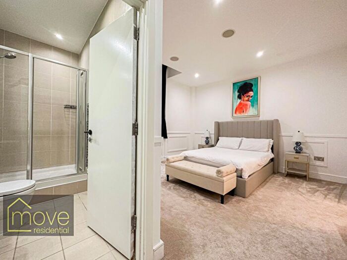 2 Bedroom Flat For Sale In Water Street, Tower Building, L3 - Photo 7