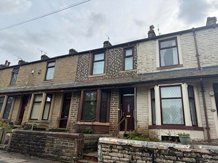 4 Bedroom Terraced House To Rent In Colne Road, Brierfield, BB9