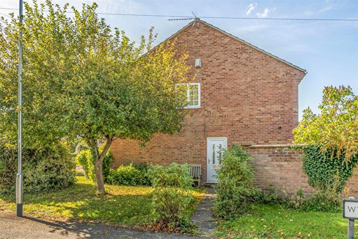 2 Bedroom House For Sale In Wychwood Road, Bingham, Nottingham, NG13