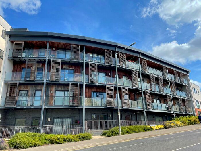 2 Bedroom Flat To Rent In Turner Road, Colchester, CO4