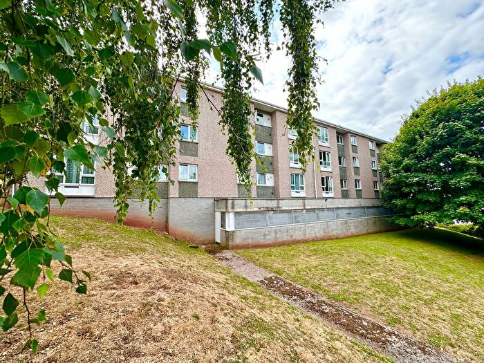 2 Bedroom Flat For Sale In Shirburn Road, Torquay, TQ1