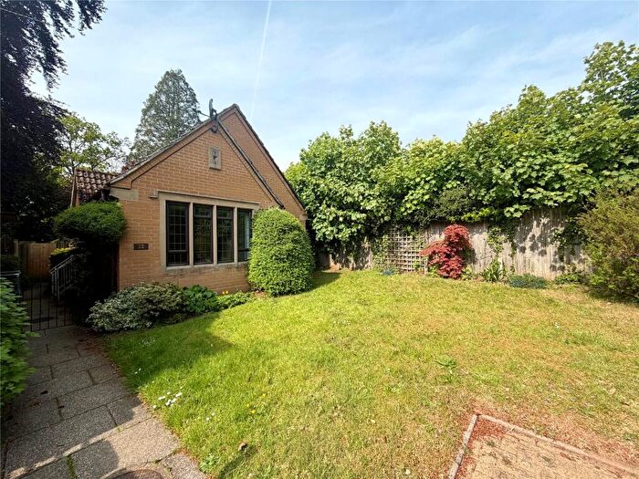 2 Bedroom Bungalow For Sale In Farthing Fields, Headley, Bordon, Hampshire, GU35