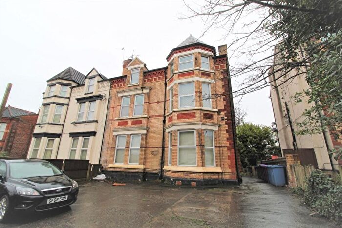 Flat To Rent In Seymour Road, Broadgreen, Liverpool, L14