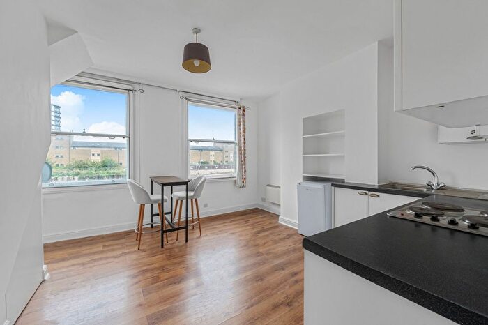 1 Bedroom Flat To Rent In Chalk Farm Road, Chalk Farm, NW1