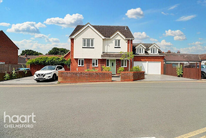 5 Bedroom Detached House For Sale In The Street, Chelmsford, CM2