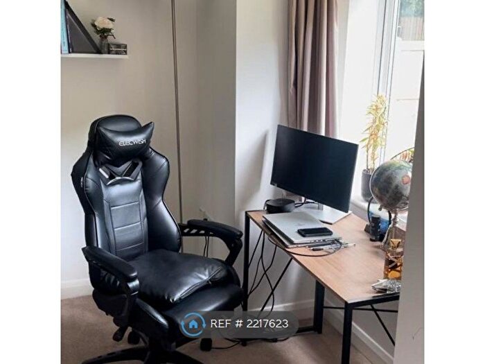 2 Bedroom Detached House To Rent In Stenson Road, Derby, DE23