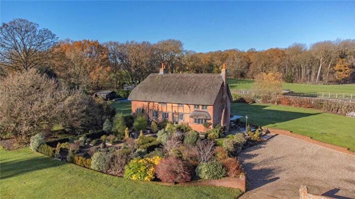 5 Bedroom Equestrian Facility For Sale In Marsh Lane, Curridge, Thatcham, Berkshire, RG18