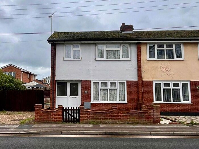 3 Bedroom Semi-Detached House To Rent In Elder Tree Road, Canvey Island, Essex, SS8