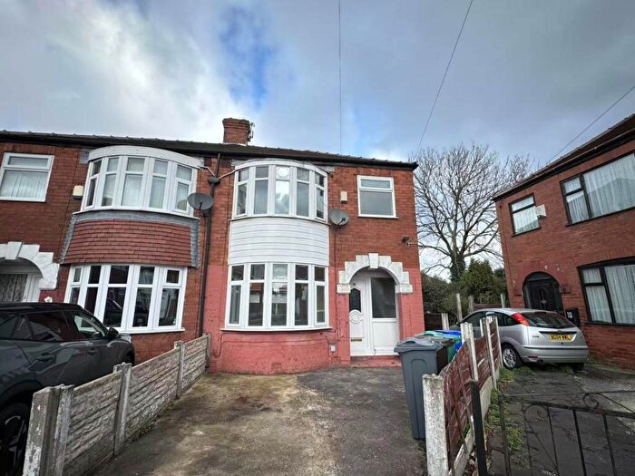 3 Bedroom Semi Detached House To Rent In Homebury Drive, Manchester (Id#), M11