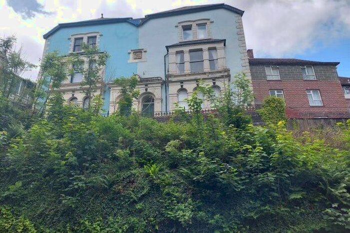 1 Bedroom Flat To Rent In The Walk, Launceston, PL15