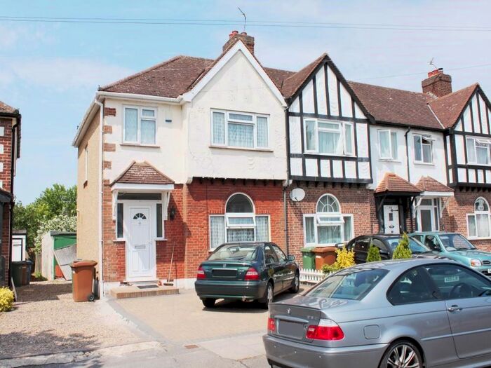 3 Bedroom Semi-Detached House To Rent In Bishop Ken Road, Harrow, HA3