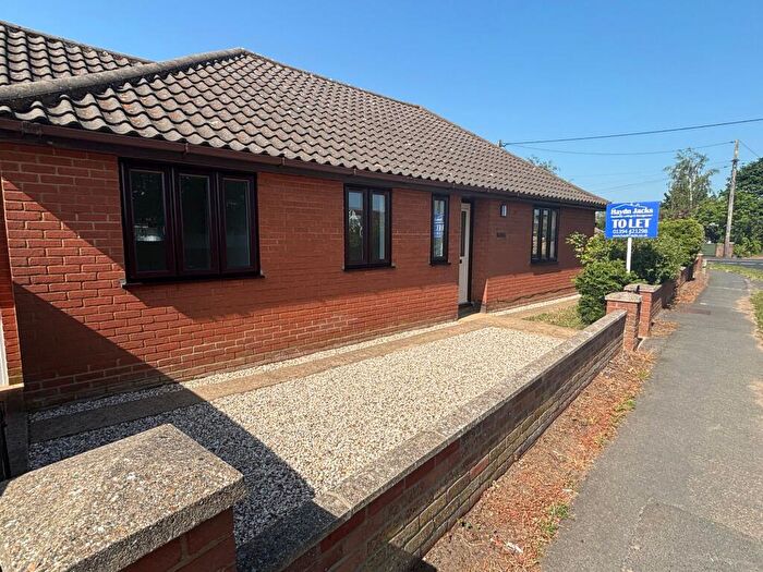 3 Bedroom Detached Bungalow To Rent In Penzance Road, Kesgrave, IP5