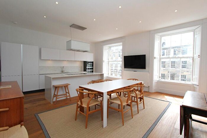 3 Bedroom Flat To Rent In Scotland Street, New Town, Edinburgh, EH3