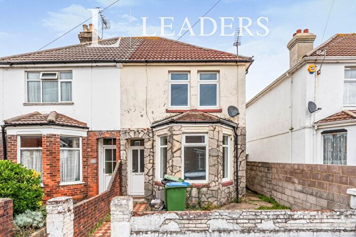 3 Bedroom Terraced House To Rent In Steuart Road, Southampton, SO18
