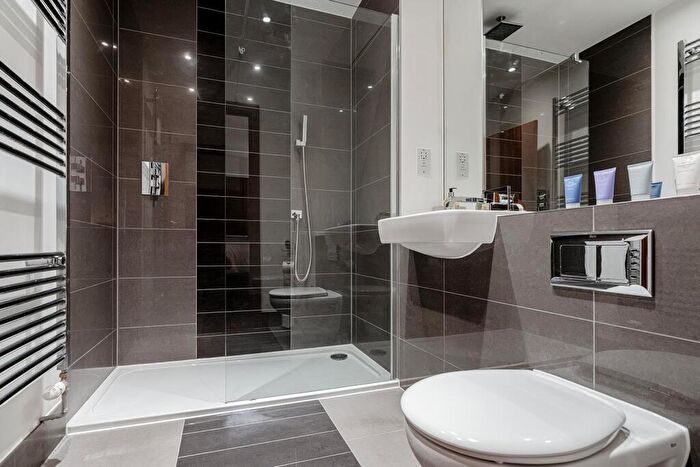 2 Bedroom Apartment To Rent In Flamsteed Close, Cambridge, CB1