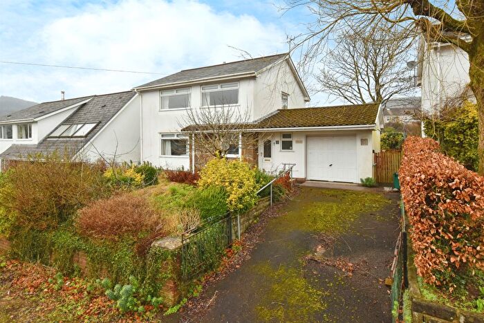 3 Bedroom Detached House For Sale In Alexandra Place, Abercynon, Mountain Ash, CF45