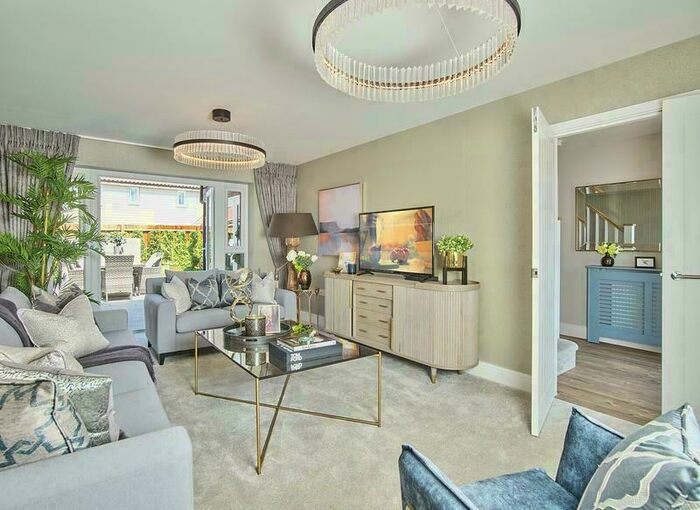 4 Bedroom Detached House For Sale In Rawreth Lane, Rayleigh, Essex, SS6
