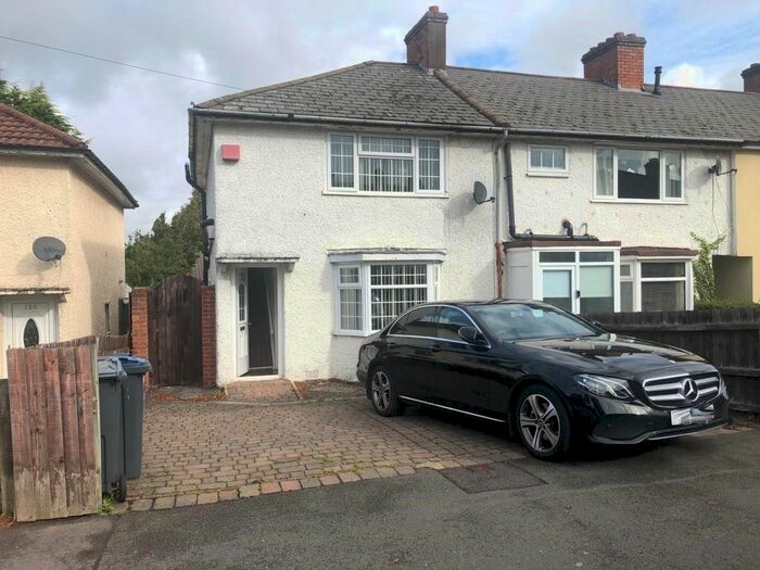 3 Bedroom Semi-Detached House To Rent In Cleeve Road, Yardley Wood, B14