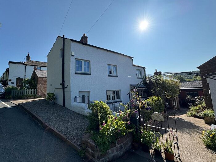 2 Bedroom Semi Detached House For Sale In Station Road, Carlisle, CA4