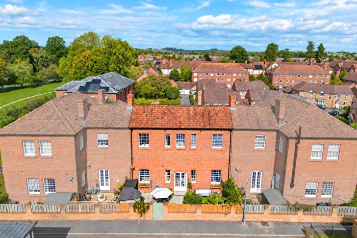 3 Bedroom Terraced House For Sale In Awdry Road, Devizes, Wiltshire, SN10