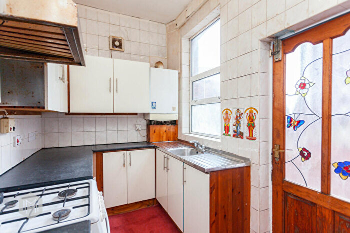 2 Bedroom Terraced House For Sale In High Street, Bolton, Greater Manchester, BL3