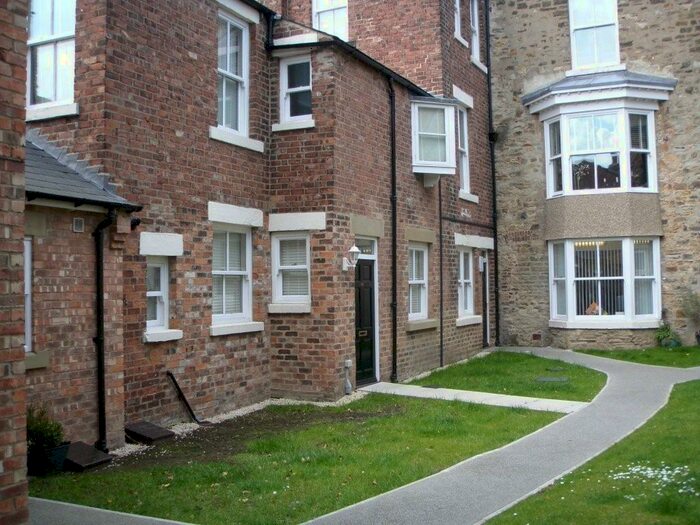 2 Bedroom Apartment To Rent In Flat, Kingsway, Bishop Auckland, County Durham, DL14