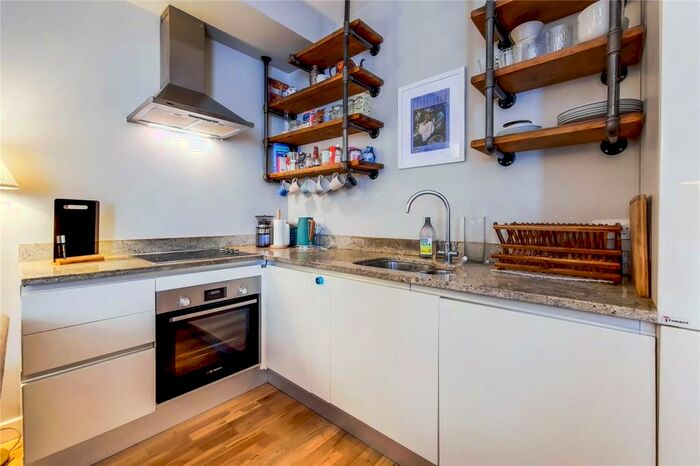 1 Bedroom Apartment To Rent In Boundary Street, Shoreditch, London, E2