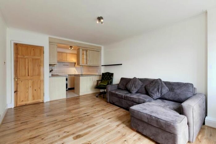 1 Bedroom Flat To Rent In Collingwood House, Fitzrovia, W1W