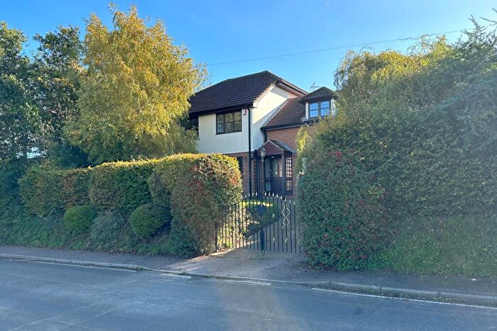 4 Bedroom Detached House For Sale In Gore Lane, Eastry, CT13