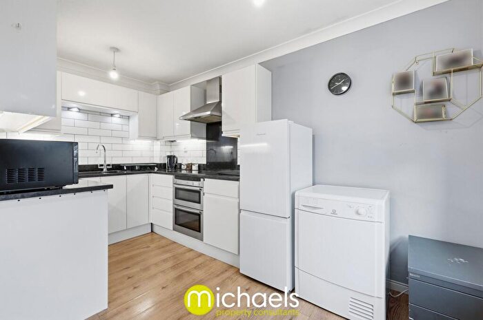 1 Bedroom Apartment For Sale In Hollytree Court, Layer Road, Colchester, CO2