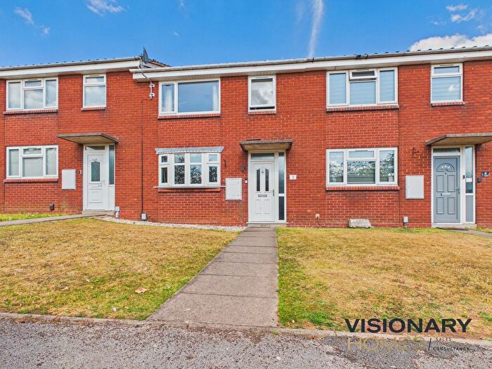 3 Bedroom Terraced House For Sale In Travellers Close, Burntwood, WS7