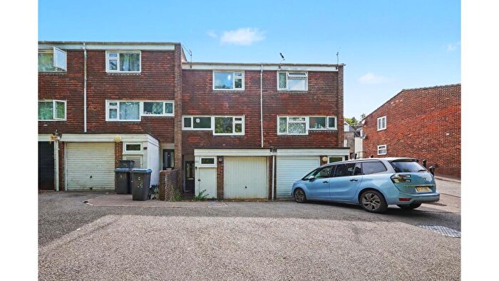 3 Bedroom Terraced House For Sale In Hillside Road, Dover, Kent, CT17