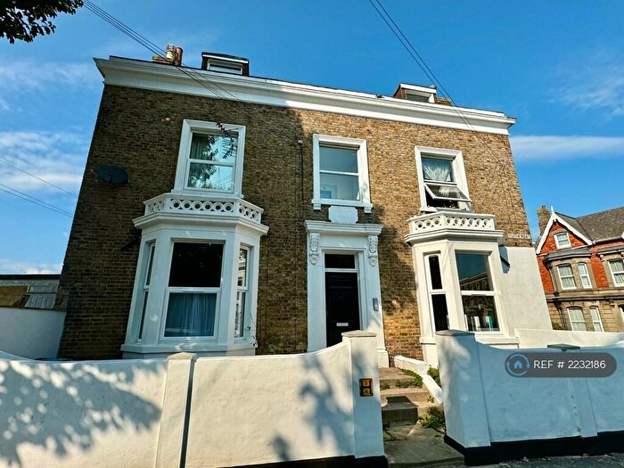 1 Bedroom Flat To Rent In Edith Lodge, Ramsgate, CT11