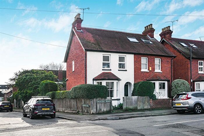 3 Bedroom Semi Detached House For Sale In Spencers Road, St Mark's, Maidenhead, SL6
