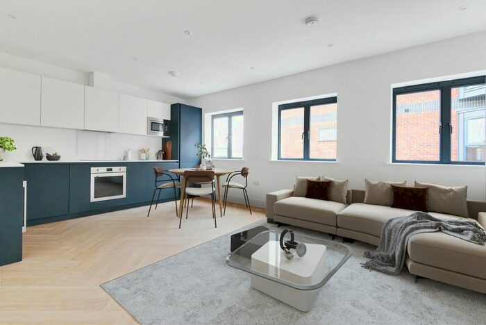 1 Bedroom Flat To Rent In Jenner Close, Sidcup DA14