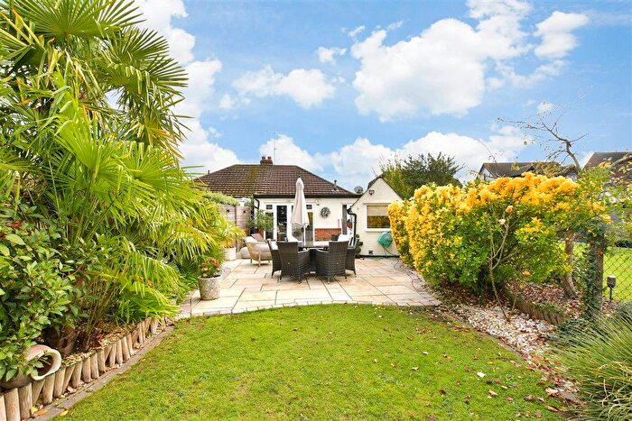 3 Bedroom Semi-Detached Bungalow For Sale In Mill Road, Billericay, Essex, CM11
