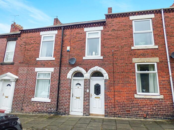 2 Bedroom Flat To Rent In Garden Terrace, Earsdon, Whitley Bay, Tyne And Wear, NE25
