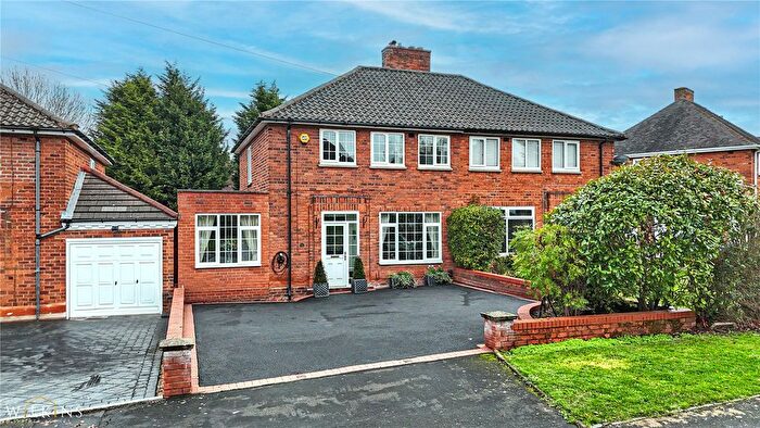3 Bedroom Semi Detached House For Sale In Fowler Road, Sutton Coldfield, West Midlands, B75
