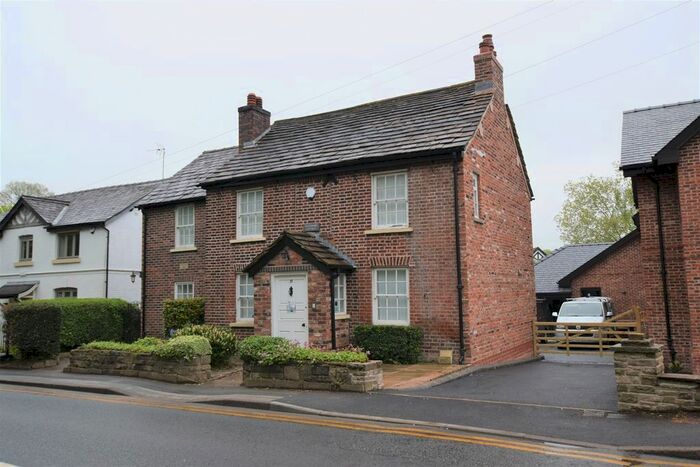 4 Bedroom Detached House To Rent In Macclesfield Road, Prestbury, Macclesfield, SK10