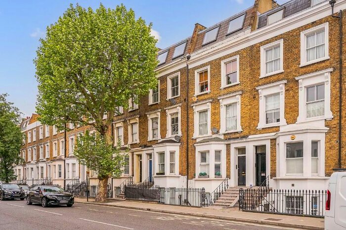 2 Bedroom Flat To Rent In Harwood Road, London, SW6