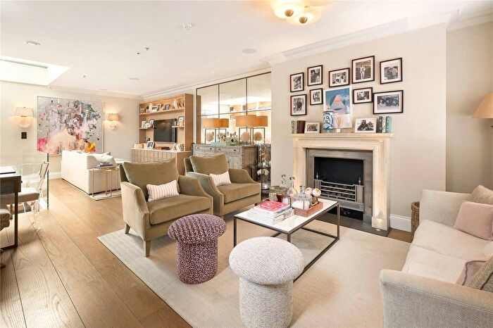 2 Bedroom Terraced House To Rent In Pond Place, London, SW3