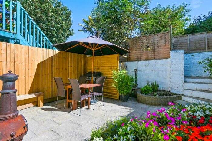 1 Bedroom Flat To Rent In Princes Terrace, Brighton, BN2