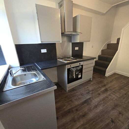2 Bedroom Cottage To Rent In Market Street, Whitworth, Rochdale, Lancashire, OL12