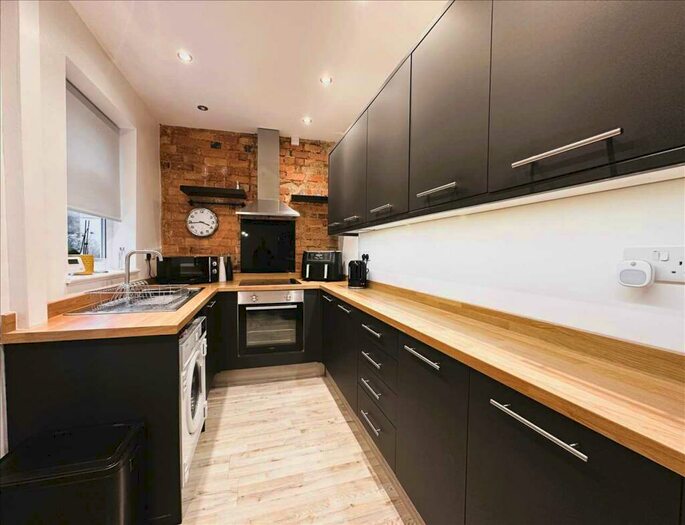 3 Bedroom Terraced House To Rent In Etwall Street, Derby, DE22