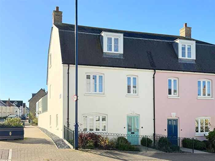 4 Bedroom Semi-detached House For Sale In Stret Kosti Veur Woles, Nansledan, Newquay, TR8
